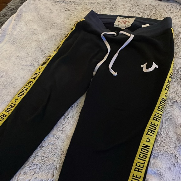 True Religion Men’s Pants Medium - Picture 6 of 13